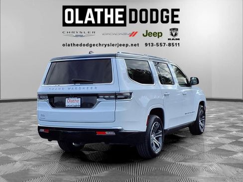 Used 2023 Jeep Grand Wagoneer 4WD image 31