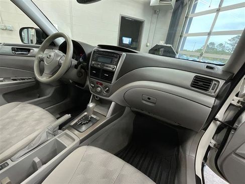 Used 2009 Subaru Forester 2.5X AWD/4WD image 28