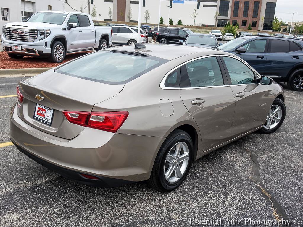 Used 2023 Chevrolet Malibu LS FWD image 9