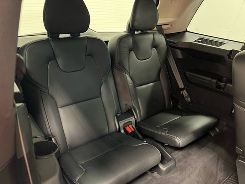 Used 2022 Volvo XC90 T6 Inscription w/ Advanced Package image 19