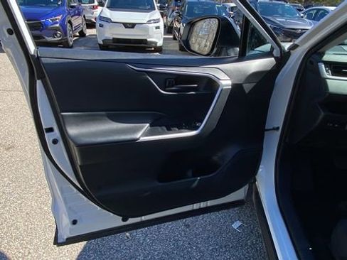 Used 2024 Toyota RAV4 LE AWD/4WD image 15