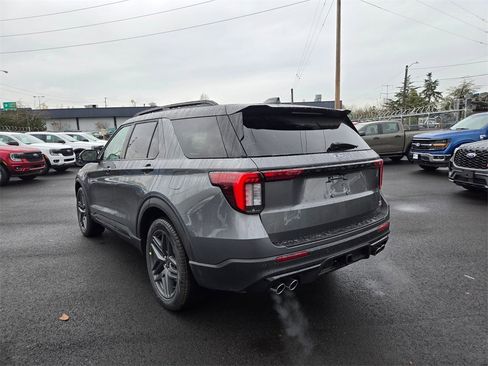 New 2026 Ford Explorer ST image 7