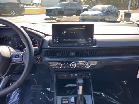 Certified 2025 Honda CR-V Sport image 25