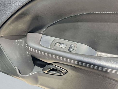 Used 2018 Dodge Challenger R/T Scat Pack w/ Leather Interior Group RWD image 42