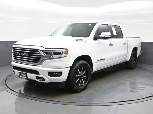 Used 2022 RAM 1500 Limited AWD/4WD image 2