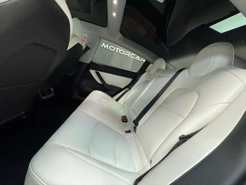 Used 2020 Tesla Model 3 Standard Range Plus image 12