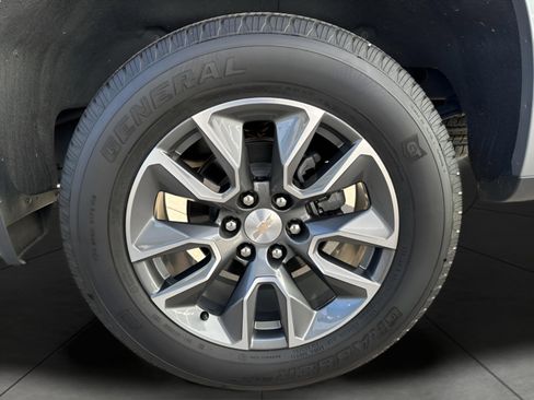 Certified 2024 Chevrolet Silverado 1500 LT image 11