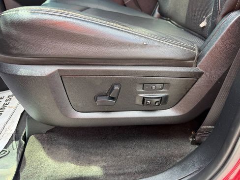 Used 2015 RAM 1500 Laramie AWD/4WD image 35