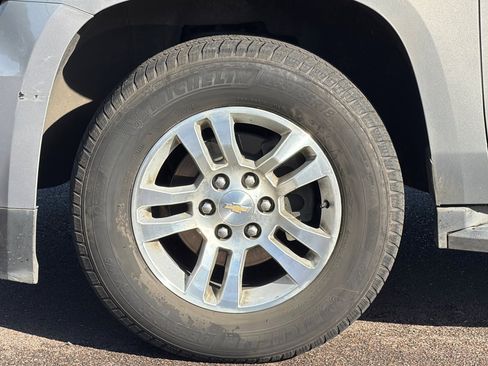 Used 2018 Chevrolet Tahoe LT image 26