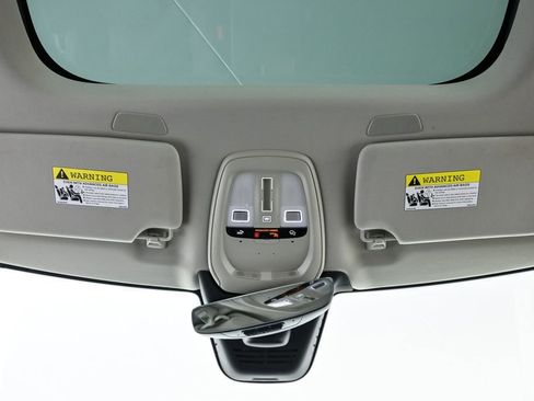 Certified 2024 Volvo XC90 B5 Plus image 21