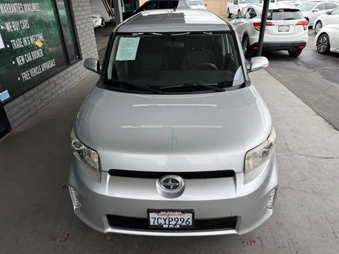Used 2014 Scion xB image 13
