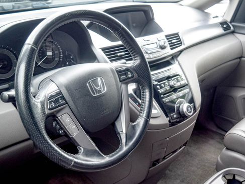 Used 2013 Honda Odyssey EX-L image 11
