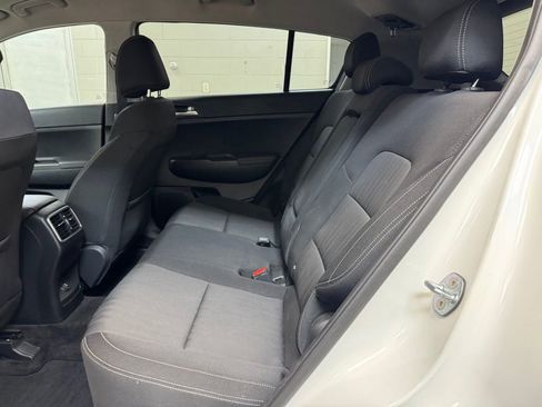 Used 2017 Kia Sportage LX image 15