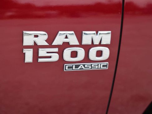 Used 2024 RAM 1500 Classic SLT image 30