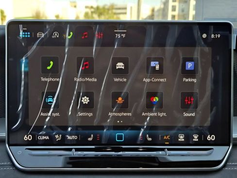 New 2026 Volkswagen Tiguan SE R-Line FWD image 14