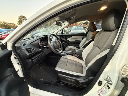 Used 2020 Subaru Crosstrek 2.0i image 10