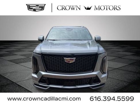Certified 2026 Cadillac Escalade V w/ LPO, Floor Liner Package AWD/4WD image 8