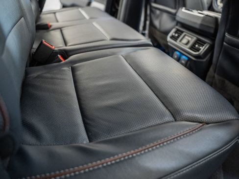 Used 2023 Ford F150 Lariat w/ Equipment Group 502A High image 36