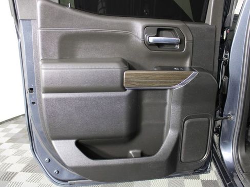 Used 2022 Chevrolet Silverado 1500 LT Trail Boss w/ Convenience Package II image 36