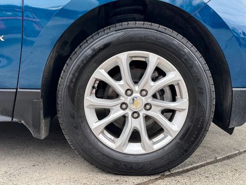 Used 2021 Chevrolet Equinox LT image 9