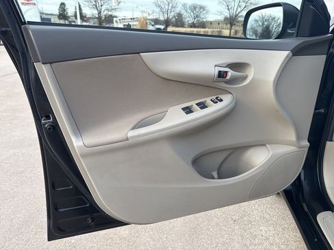 Used 2009 Toyota Corolla LE image 14