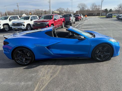 Used 2025 Chevrolet Corvette E-Ray w/ ZER Performance Package image 11