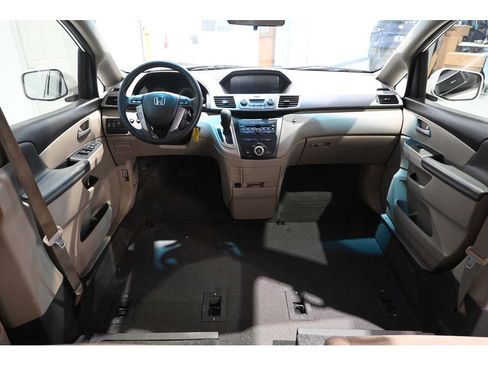 Used 2012 Honda Odyssey EX image 21