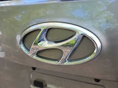 Used 2018 Hyundai Santa Fe Sport image 8