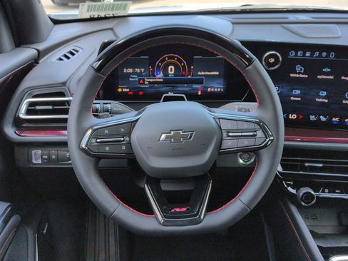 New 2026 Chevrolet Traverse RS FWD image 12