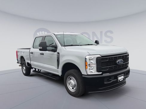 Used 2026 Ford F250 XL AWD/4WD image 4