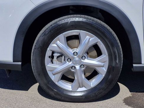 Certified 2023 Honda HR-V LX image 10