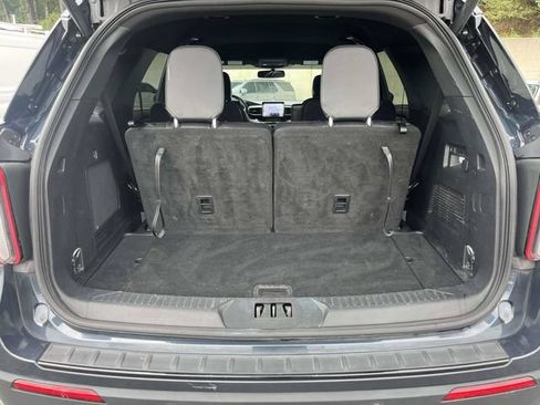 Certified 2023 Ford Explorer ST-Line w/ Class IV Trailer Tow Package RWD image 12