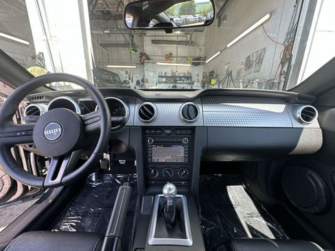 Used 2008 Ford Mustang GT RWD image 29