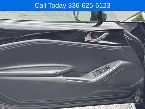 Used 2023 MAZDA MX-5 Miata Grand Touring RWD image 14