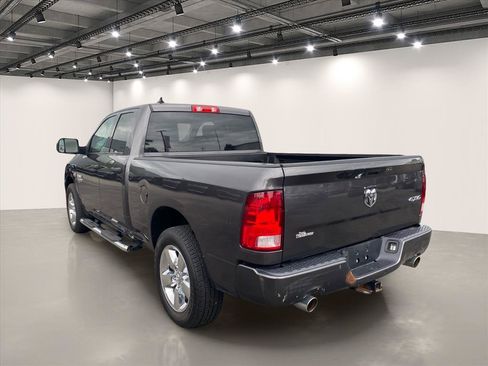 Used 2019 RAM 1500 Express w/ Express Value Package AWD/4WD image 5