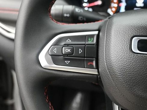 Used 2023 Jeep Compass Trailhawk AWD/4WD image 30
