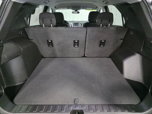 Used 2019 Chevrolet Equinox LT FWD image 11