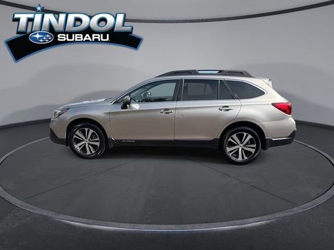 Used 2019 Subaru Outback 2.5i Limited AWD/4WD image 5