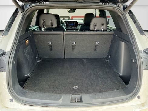 Used 2024 Chevrolet TrailBlazer RS w/ Convenience Package image 25