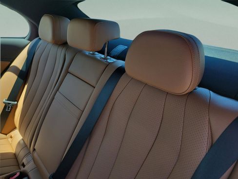 New 2026 Mercedes-Benz E 350 Sedan image 8