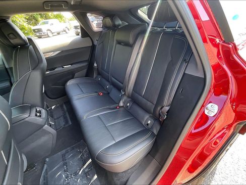 Used 2025 Cadillac Optiq Sport 2 w/ LPO, Floor Liner Package AWD/4WD image 25