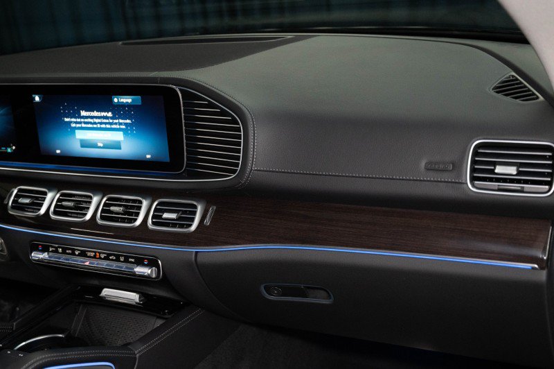 Certified 2026 Mercedes-Benz GLS 450 4MATIC image 19