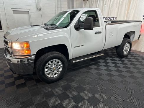 Used 2014 Chevrolet Silverado 2500 W/T RWD image 5