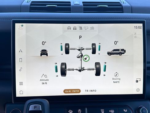 New 2026 Land Rover Defender 130 X-Dynamic SE image 32