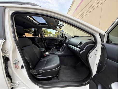 Used 2015 Subaru Crosstrek 2.0i Limited AWD/4WD image 11