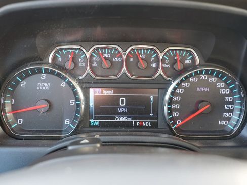 Used 2018 Chevrolet Silverado 1500 LT w/ All Star Edition image 33