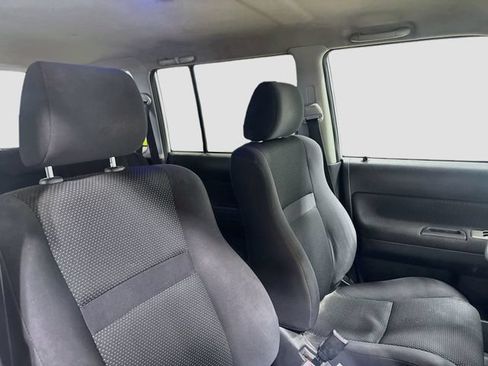 Used 2005 Scion xB FWD image 12