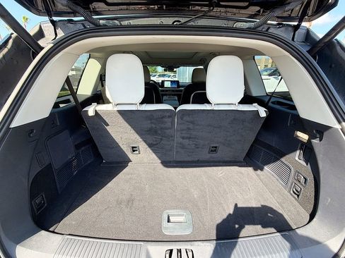 Used 2025 Lincoln Aviator Reserve w/ Illumination Package RWD image 12