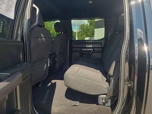 Used 2018 Ford F150 XLT w/ Equipment Group 302A Luxury AWD/4WD image 17
