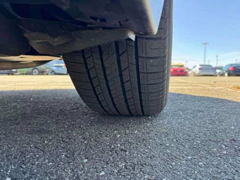Used 2018 Lexus LS 500h AWD image 12